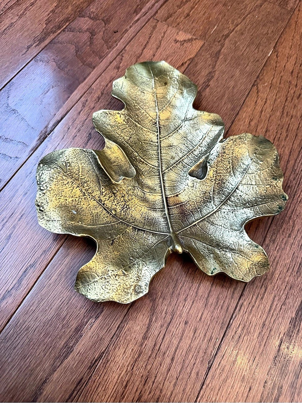 Virginia Metalcrafters Fig Leaf Tray / Catchall, Gold